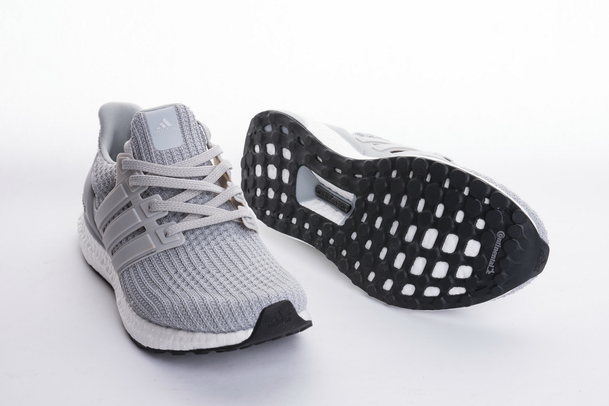 Giày running Ultra Boost 4.0 Grey