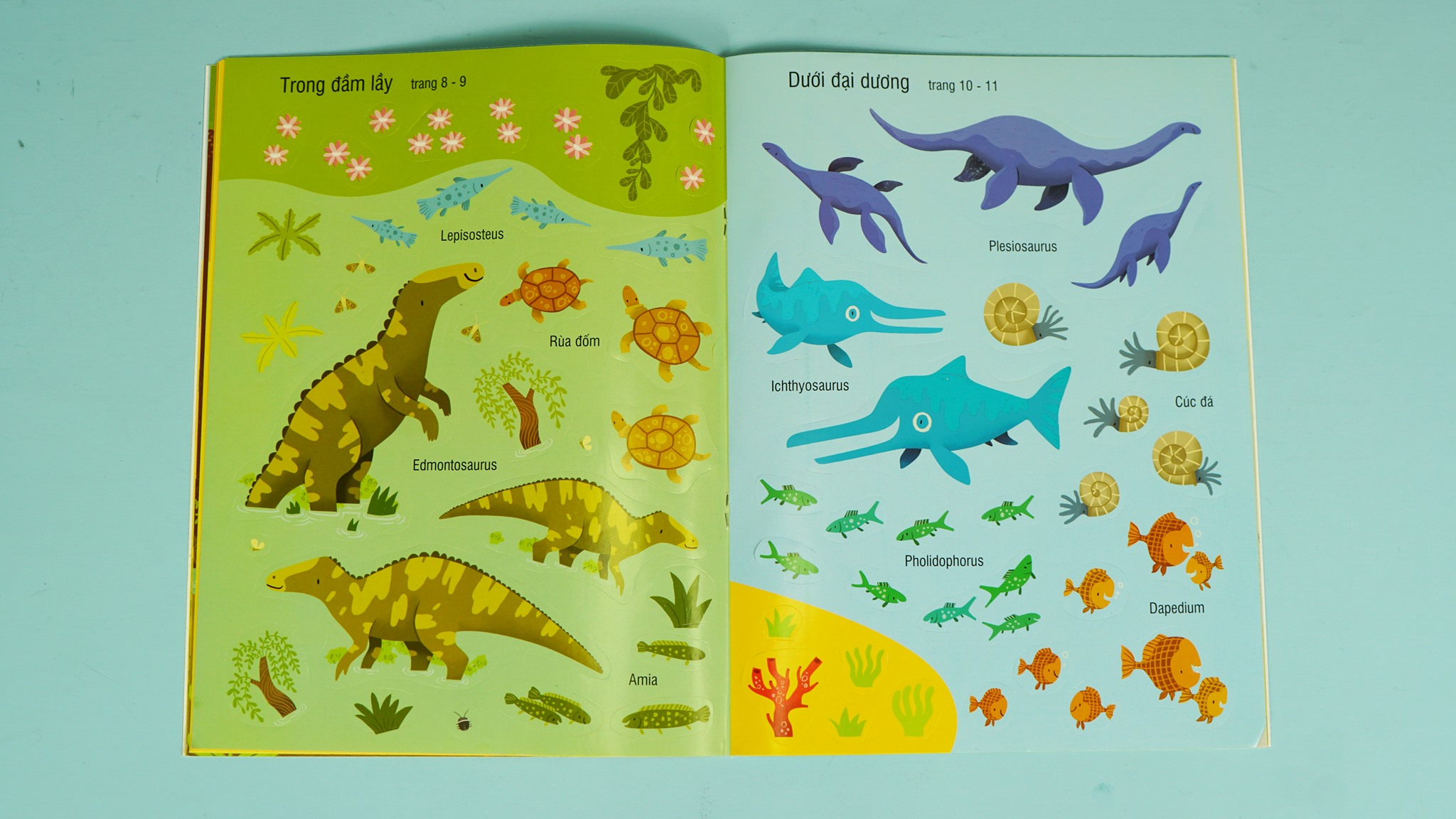 First sticker book - Sách dán hình đầu đời cho bé - Khủng long