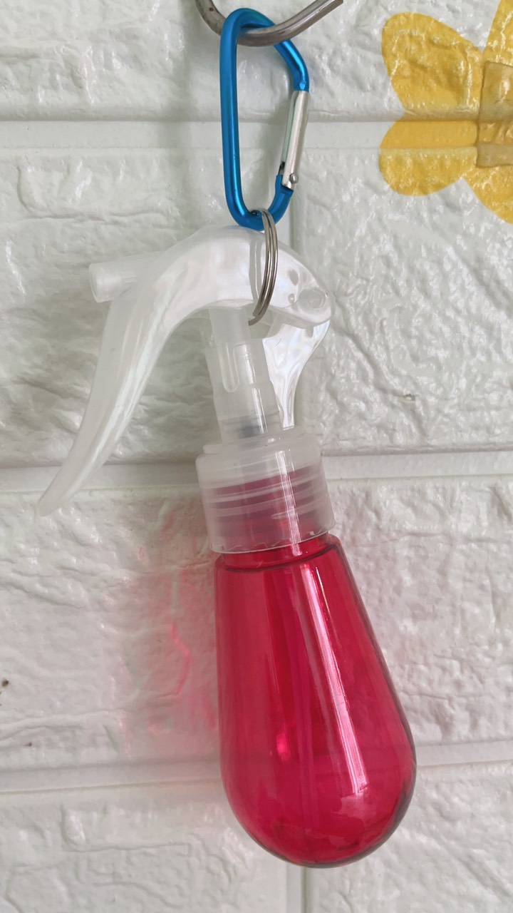 60ml Mini Light Bulb Spray Bottle with Keychain!