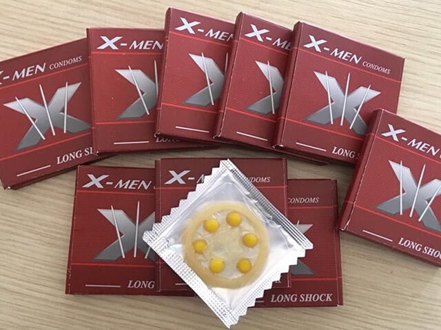 Combo 1 Chiếc bao cao su X Men tặng 1 chai xịt Procmil