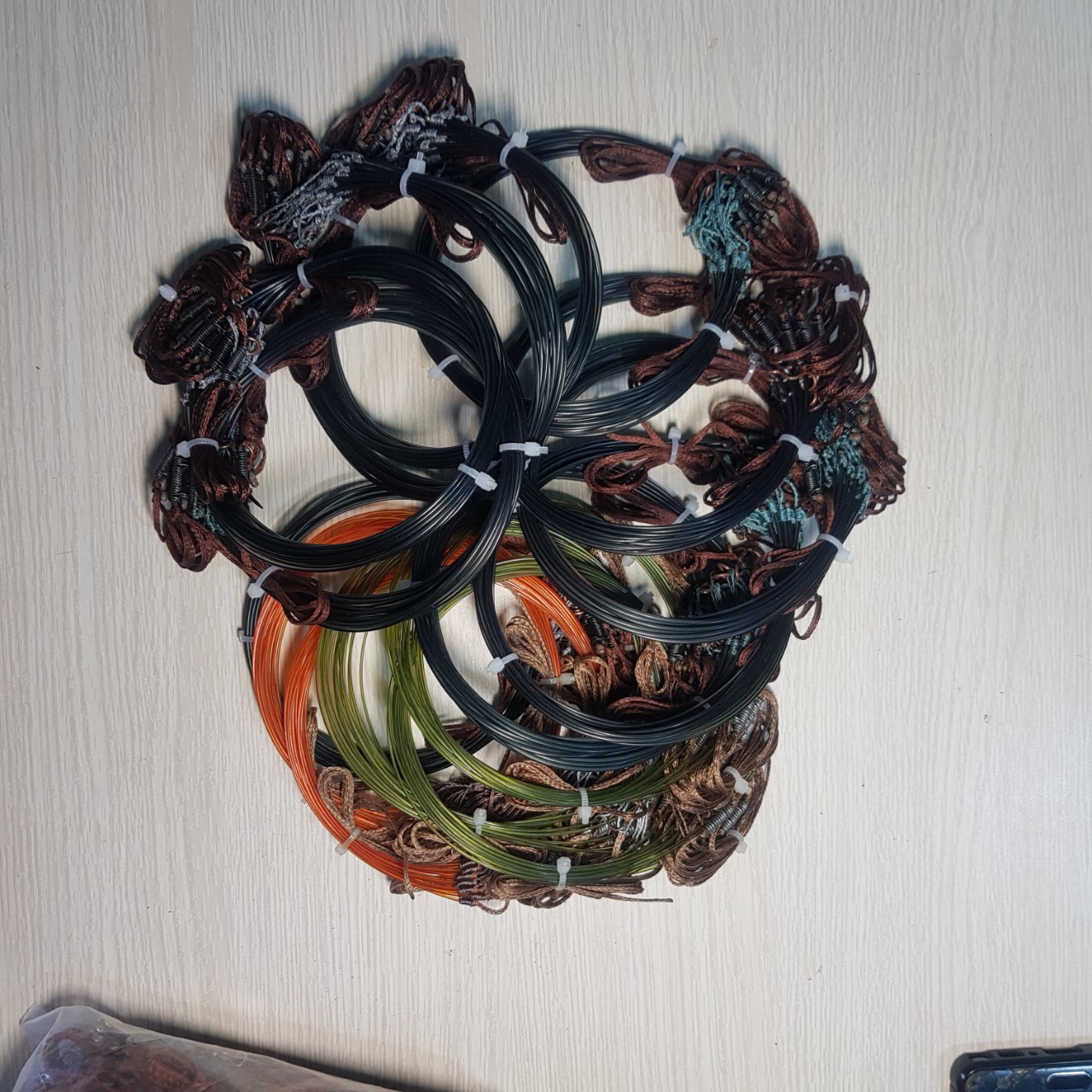 thòng dây 1 bộ 20 vòng dài 2m, cước nhật sợi 100. có chống xoắn 360 độ bẫy quốc bịp ,cúm núm ,gà đồng