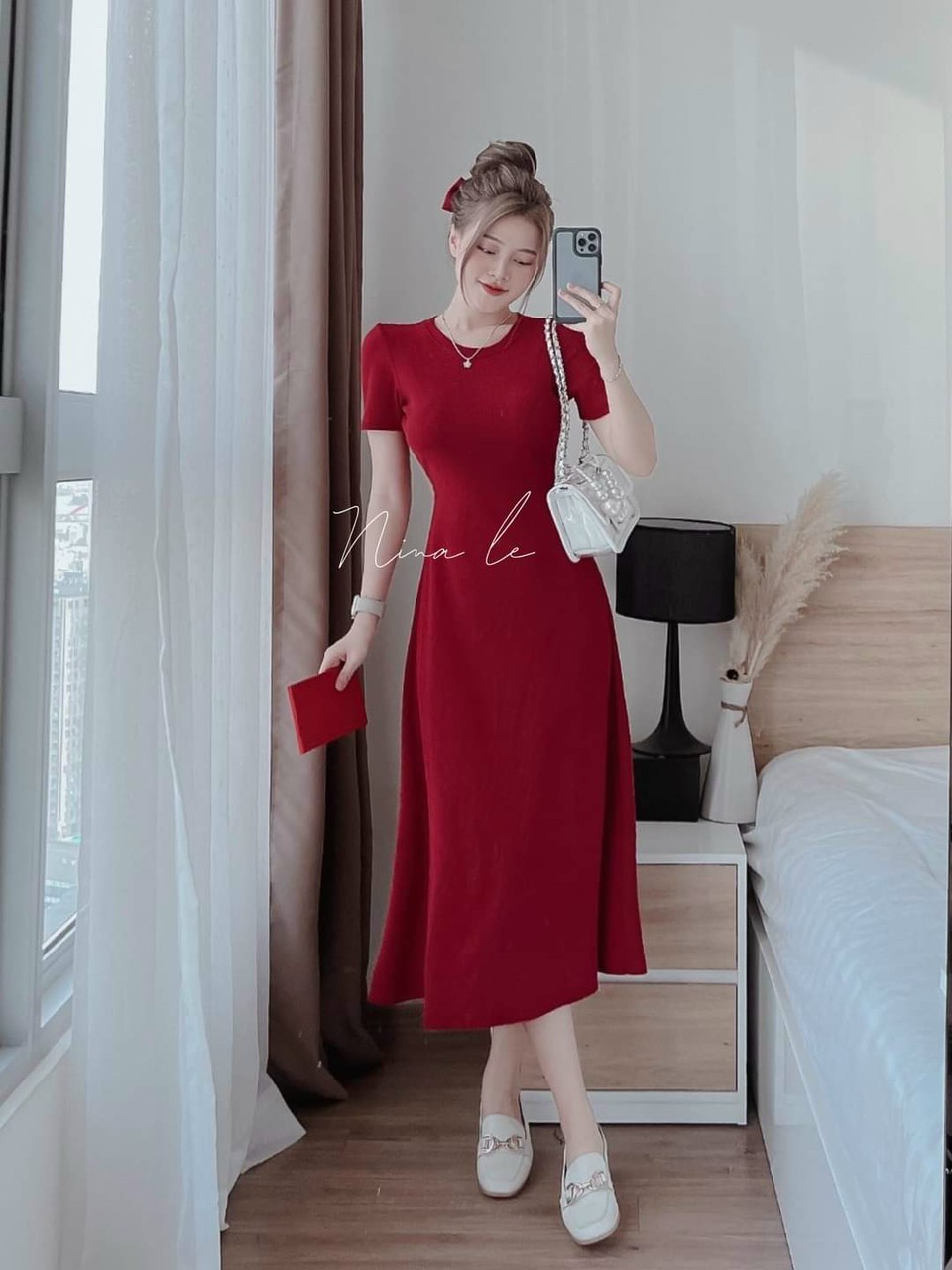 ĐẦM HỞ LƯNG XÒE DÀI CÓ MÚT CỰC ĐẸP
