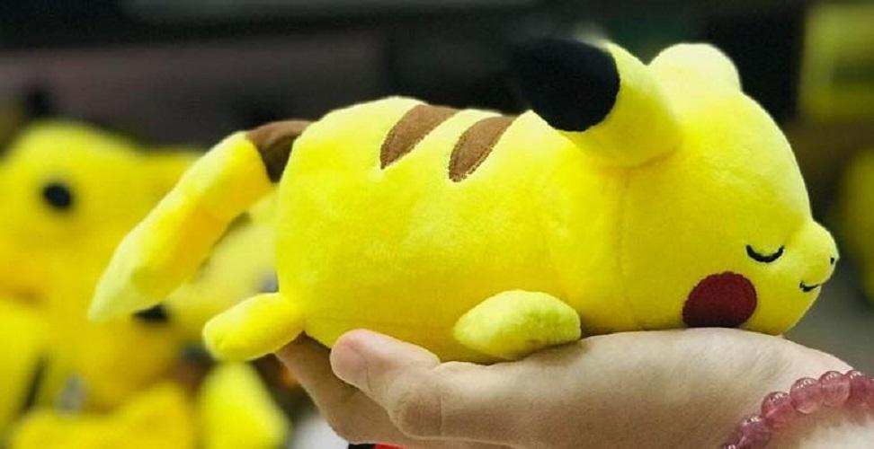 Móc khóa gấu bông Pikachu dáng ngủ dễ thương