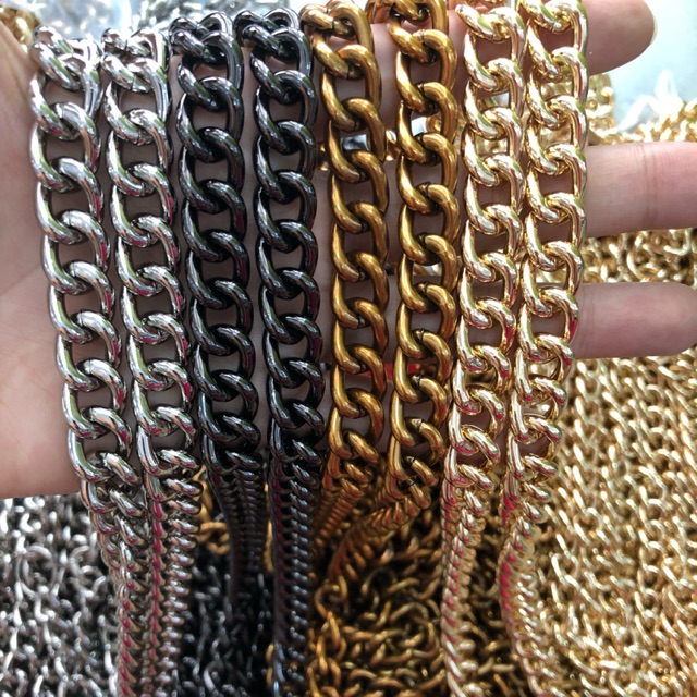 Medium Boy's Chain Makes a 11mm Handbag