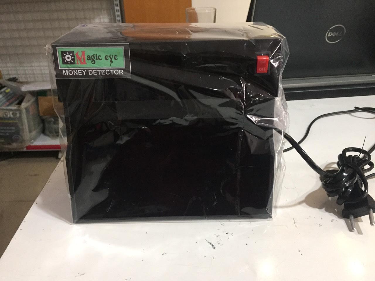 Máy soi tiền giả UV-402 (Magic eye 01)