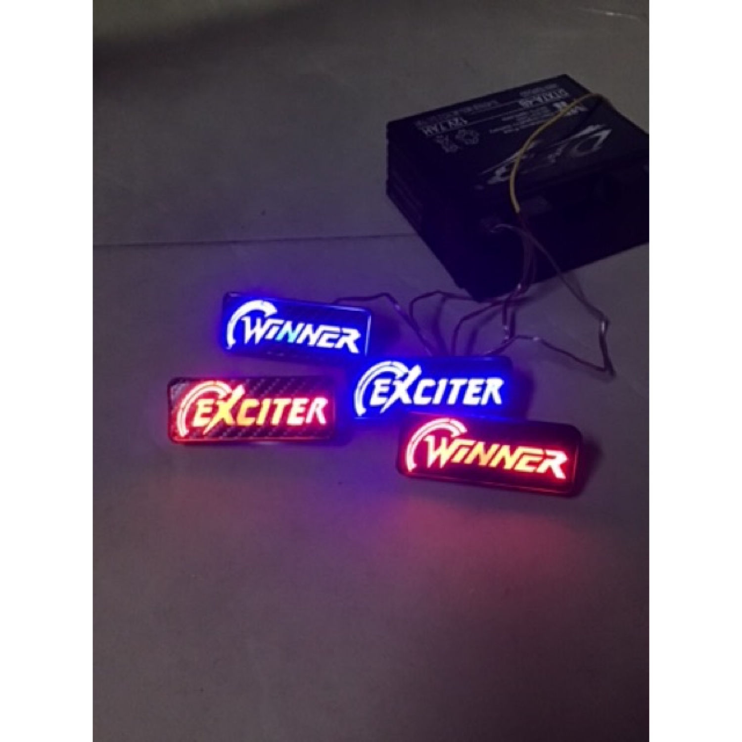 Chữ đèn led gắn dè xe exciter và winner