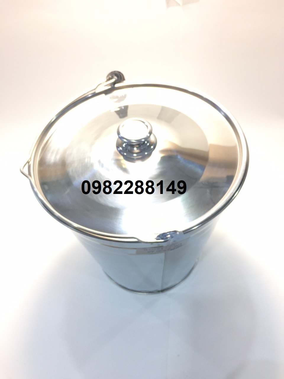 Xô quai inox có nắp đủ dung tích