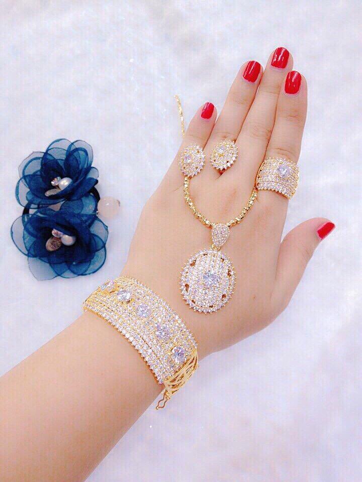Bộ trang sức vàng Gadoshop VB414051903- làm quà tặng bất ngờ vô cùng ý nghĩa