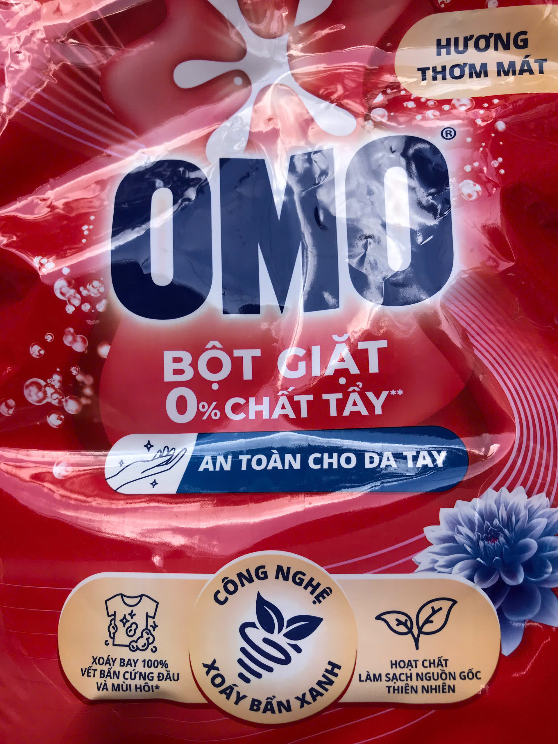 Bột giặt Omo 5,5kg - 5,1kg mới