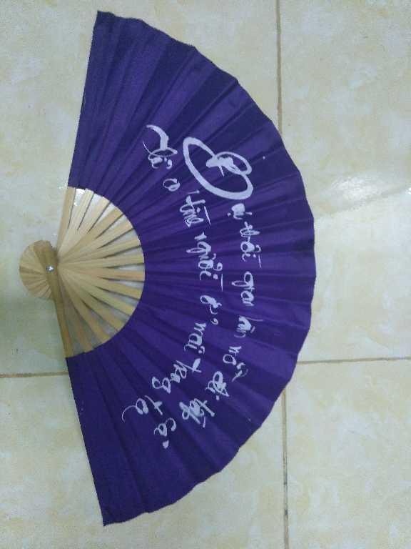 Quạt vải Huế