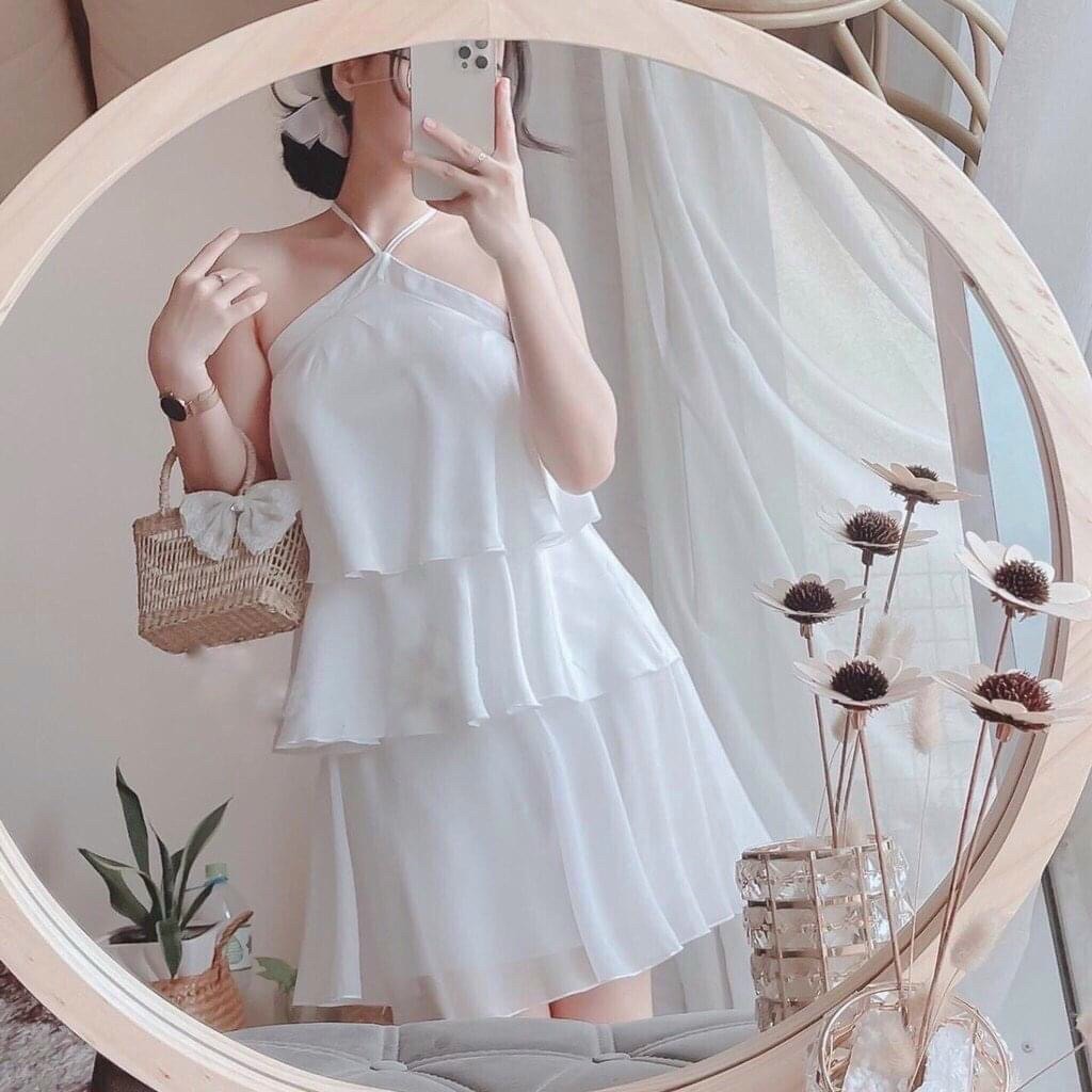 Đầm váy trắng cổ yếm 3 tầng