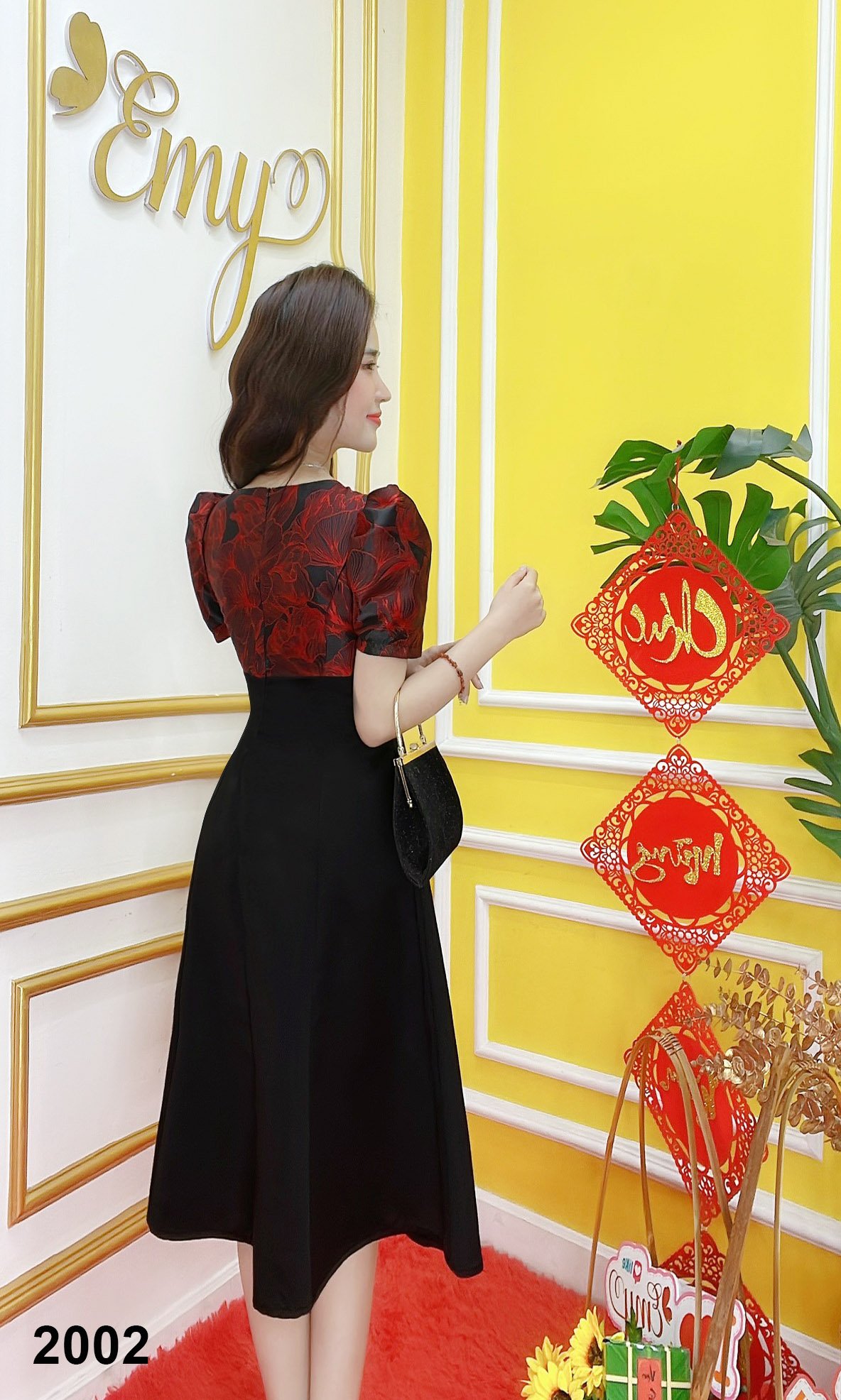 Đầm EMY EM2002 Xoè Gấm Phối