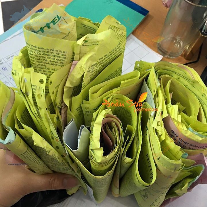 Que nhựa trong Spa combo 50c