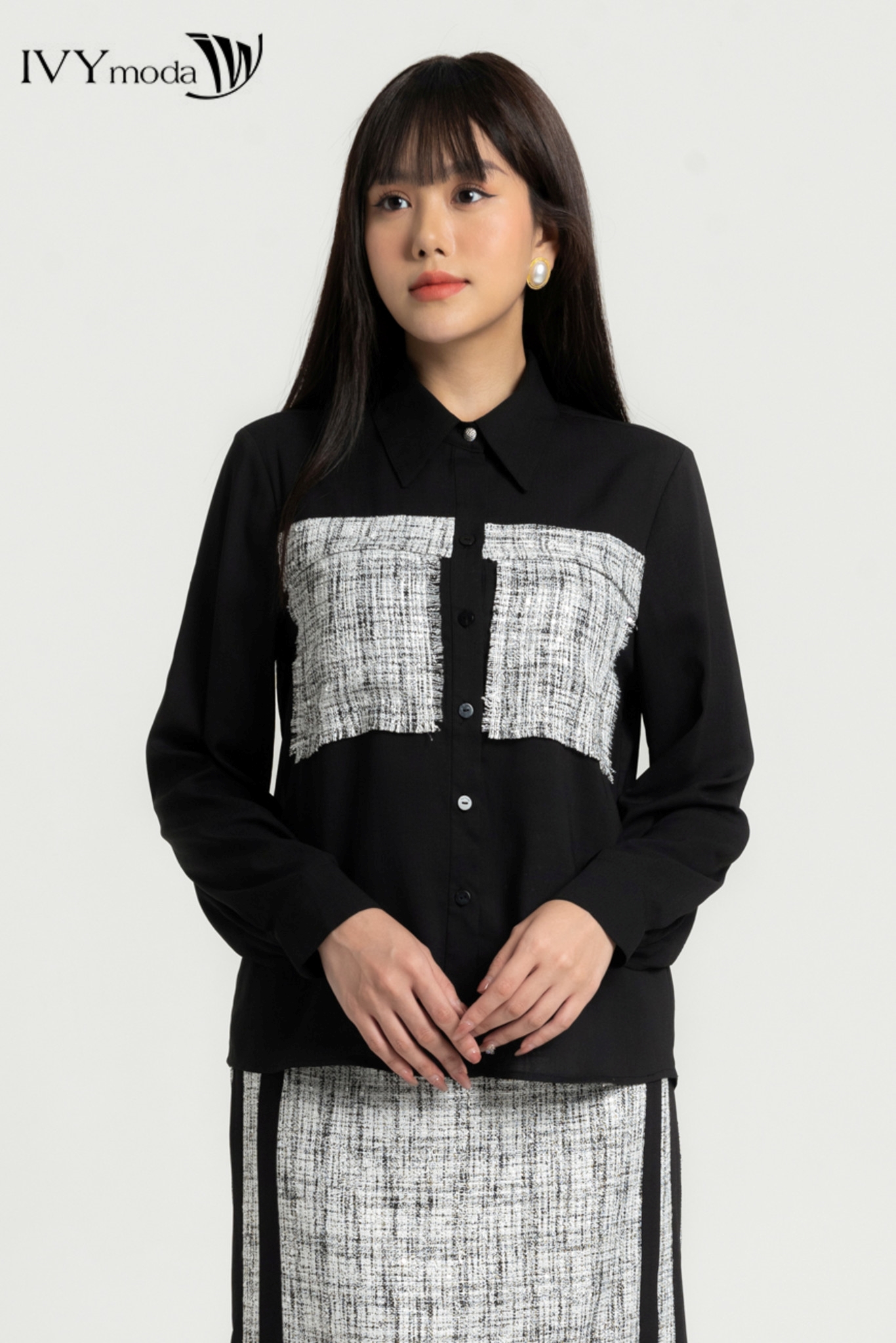 Áo sơ mi phối vải tweed IVY moda MS 17M7965