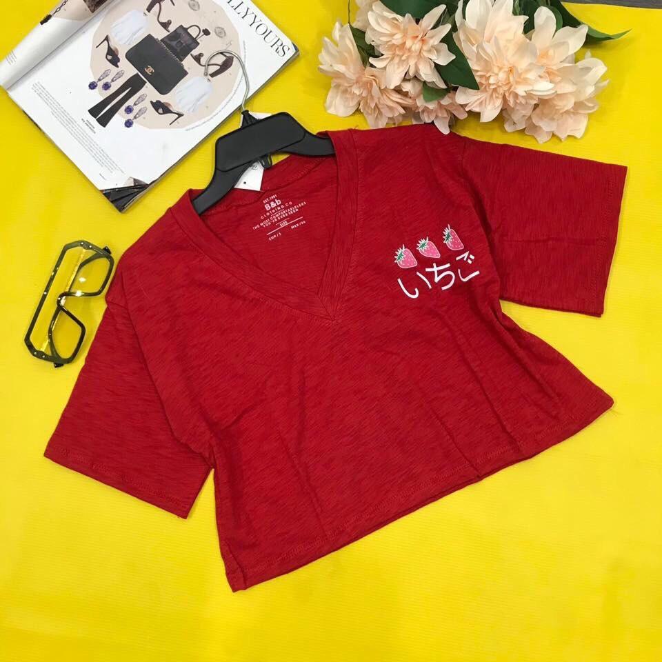Áo Thun Lụa Cổ Tim Form Croptop In Hình Trán Dâu Cá Tính TTS0494