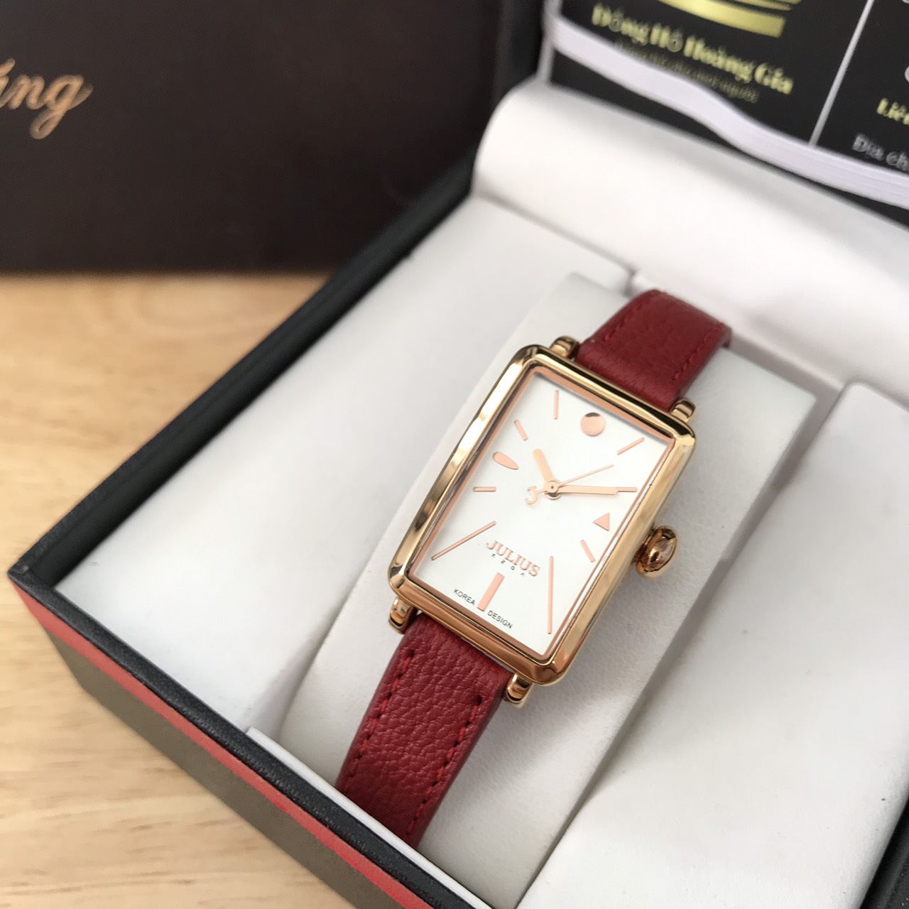 [HCM]ĐỒNG HỒ NỮ JULIUS JA-941 MẶT CHỮ NHẬT DÂY DA ĐỎ