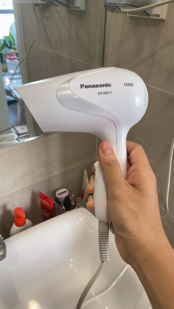 Máy sấy tóc Panasonic EH-ND11-W645 (Trắng) - Hàng công ty
