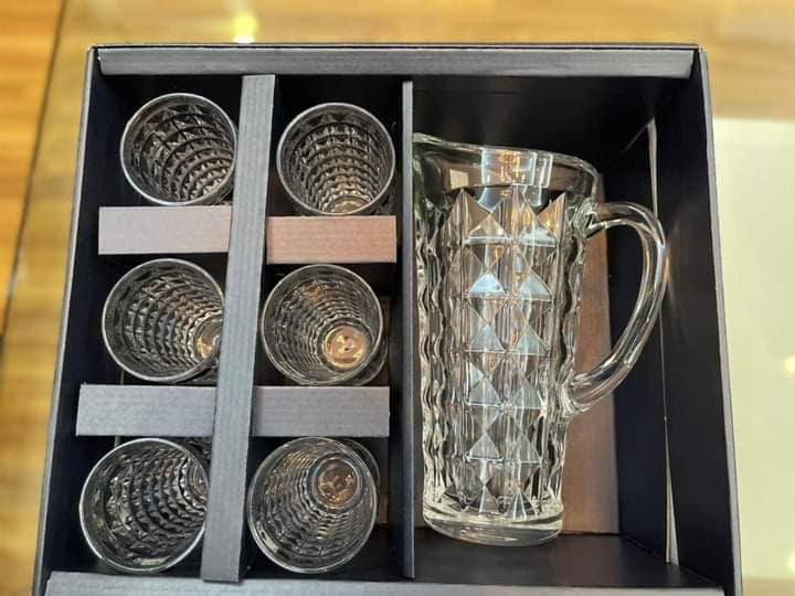Set 6 cốc cao 260ml và bình Bohemia Diamond