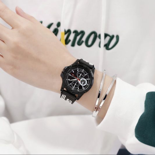 Đồng Hồ Cặp Đôi Nam Nữ Thể Thao Dây Silicon Retro Cá Tính