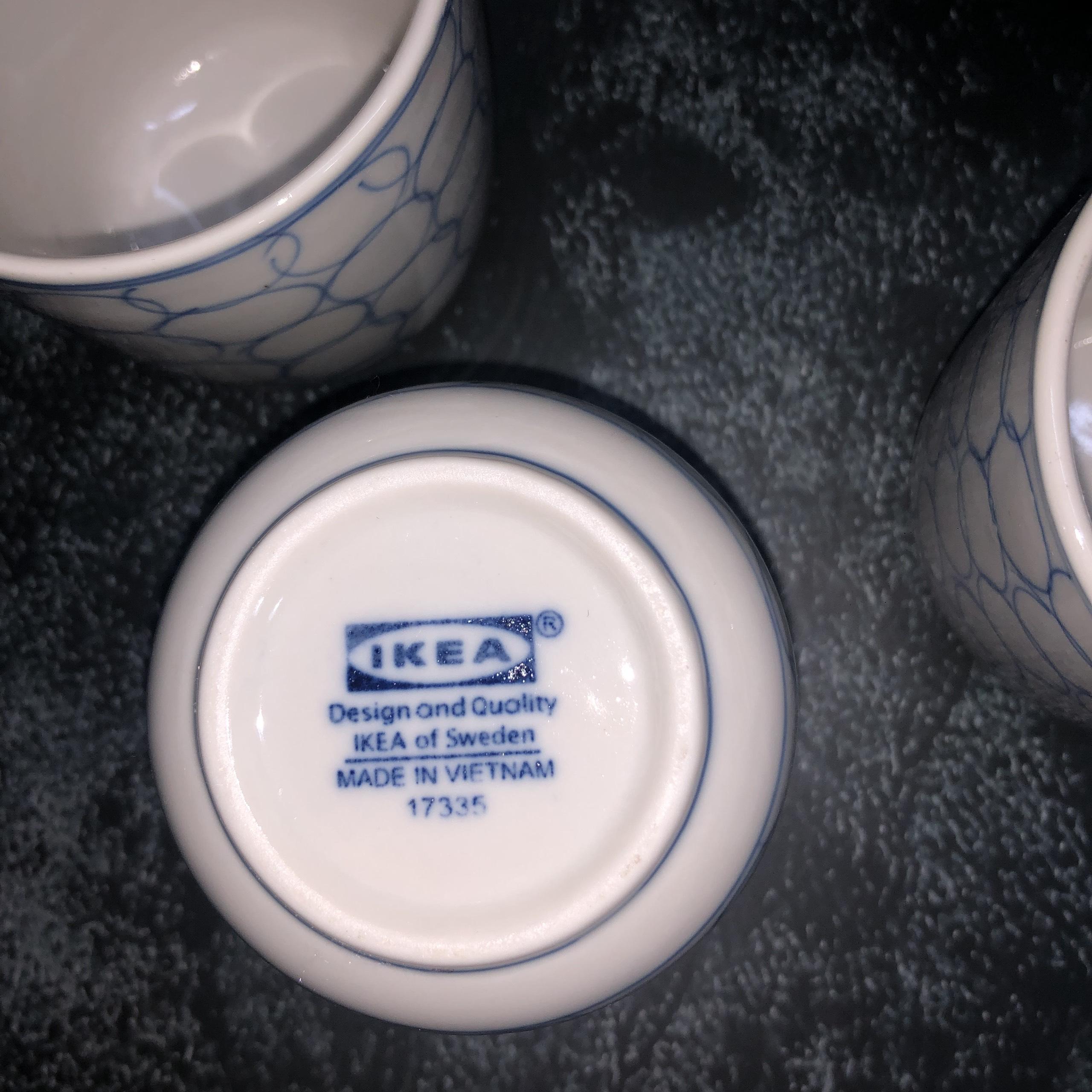 Cốc sứ Bát Tràng xuất dư