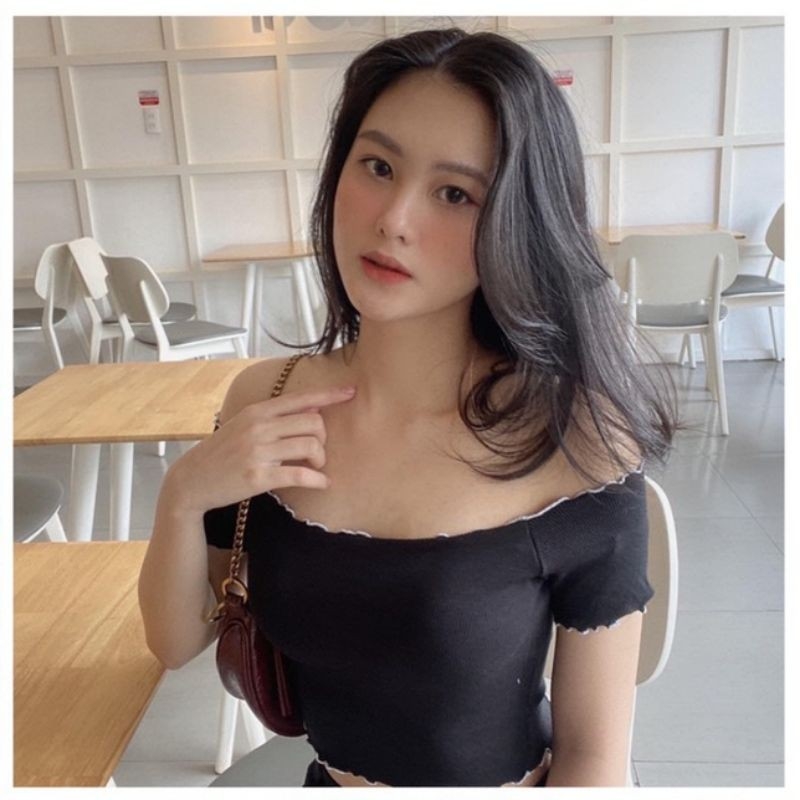 Áo croptop trễ vai