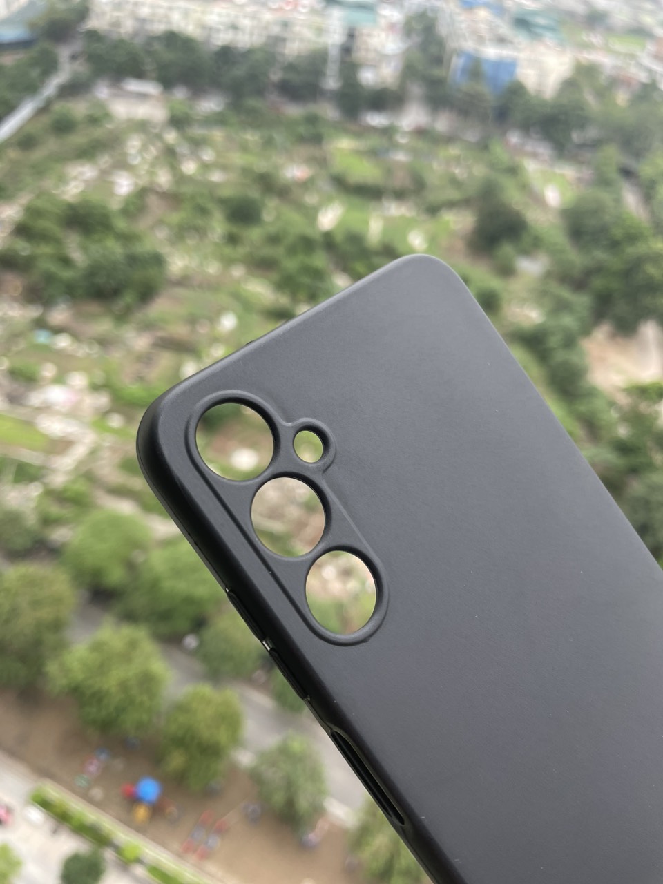 Ốp lưng dẻo Samsung Galaxy A05 , A05S khoét mắt camera ( đen)