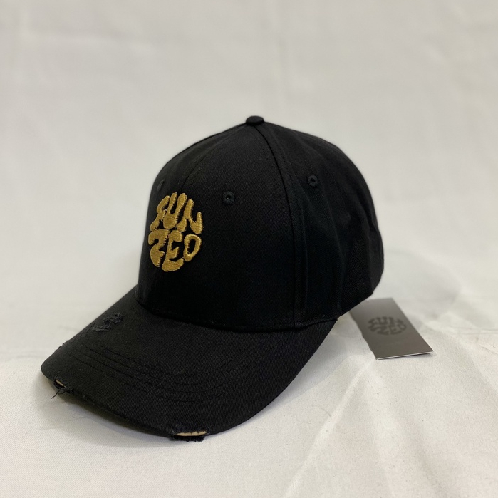 Mũ lưỡi trai FUNSEO màu đen logo thêu basic