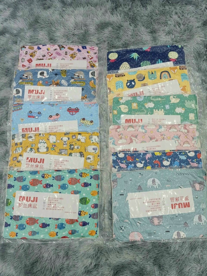Gối cotton lụa mujji 100% thoáng mát cho trẻ em