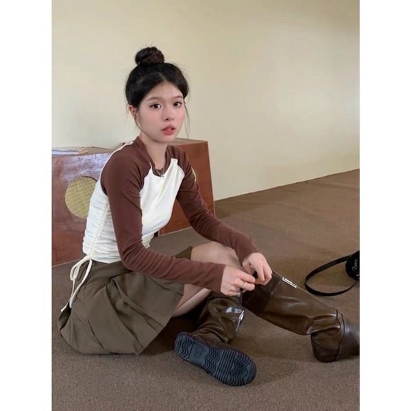 Áo croptop phối màu tay áo nâu rút dây RD130