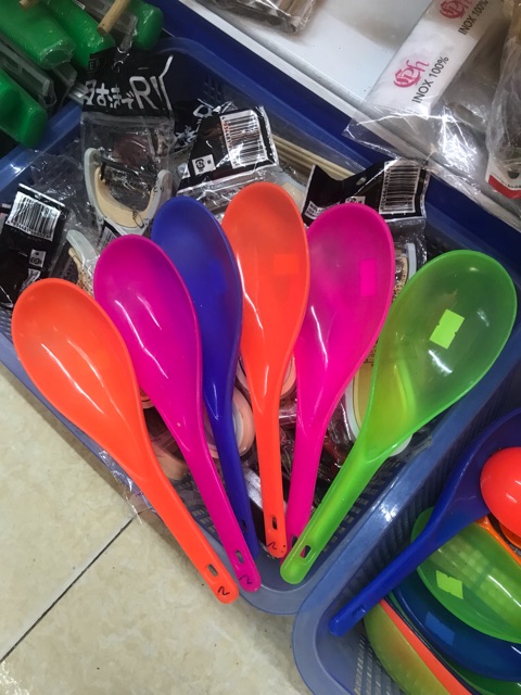 Thìa (vá) nhựa múc cơm, canh Giá Rẻ