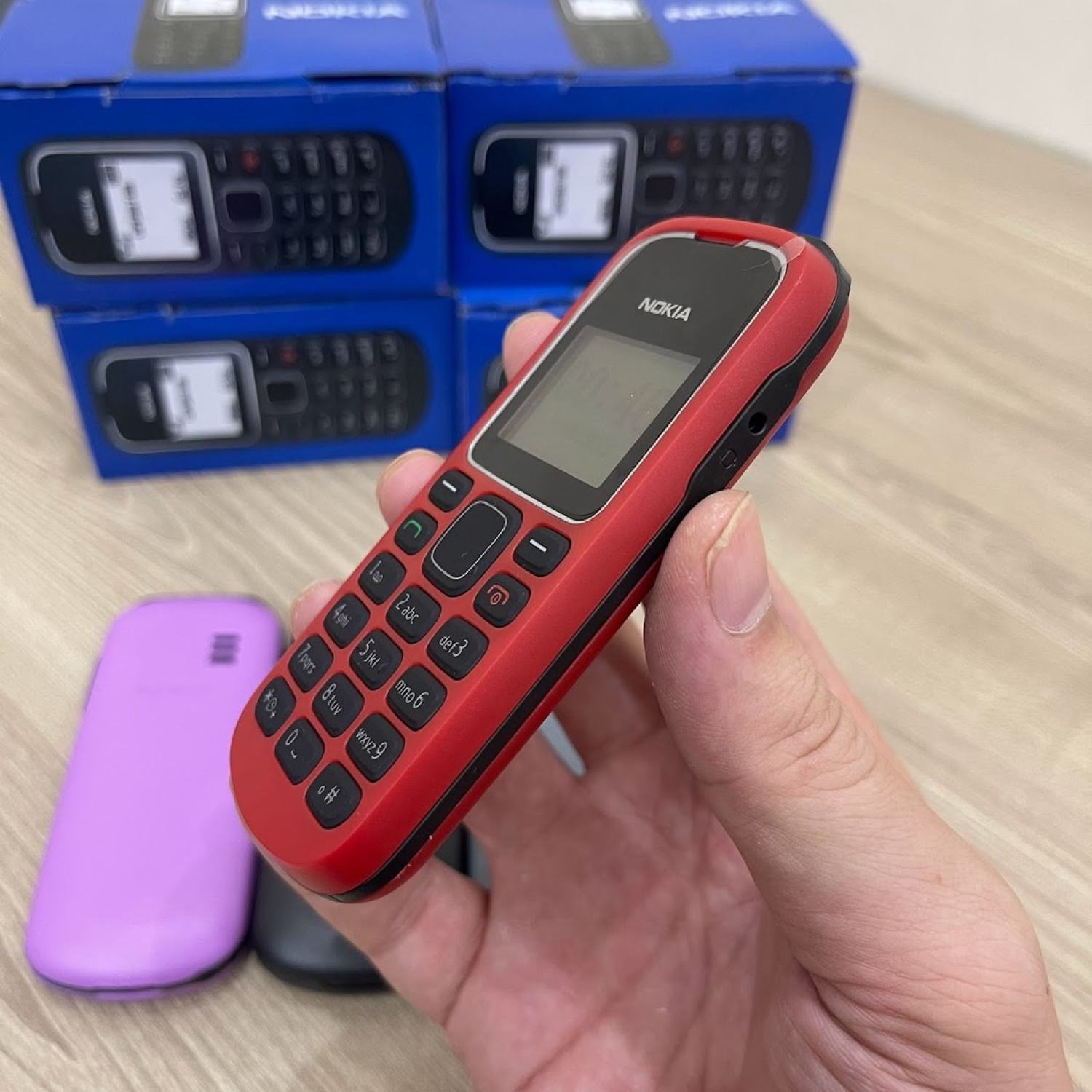 Điện thoại Nokia 1280 FullBox - Có đủ pin và sạc