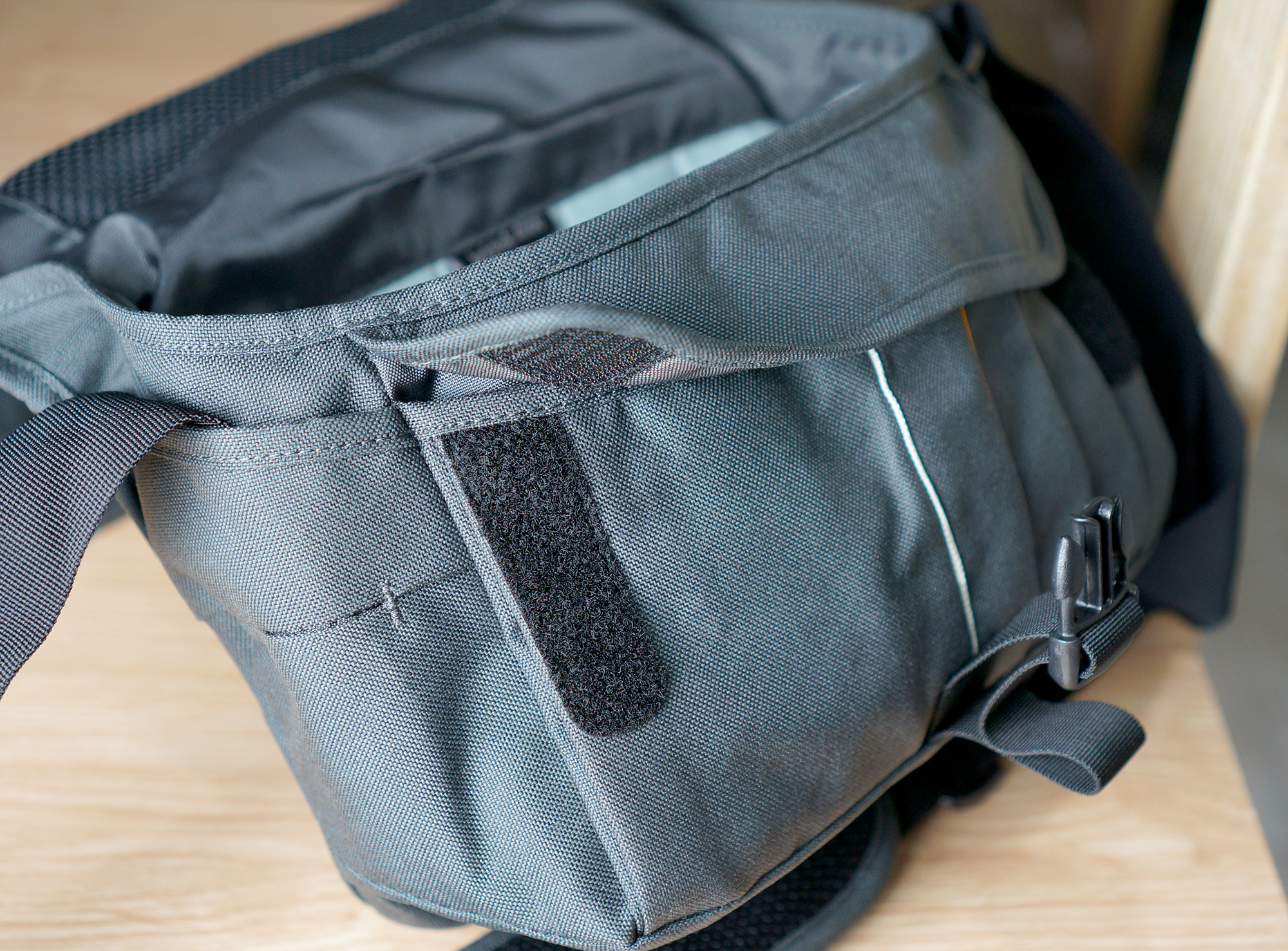 [HCM]Túi máy ảnh Crumpler Jackpack 4000- Hình thật