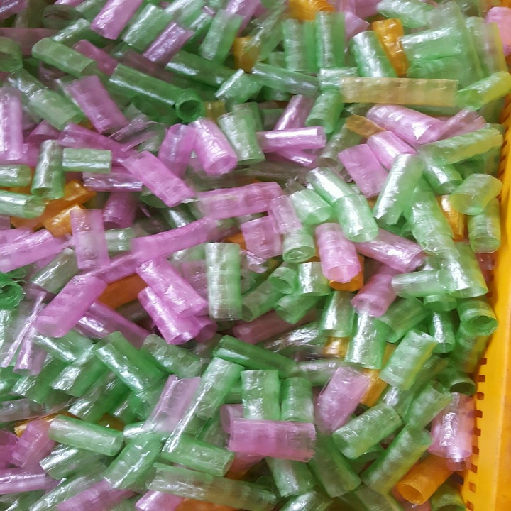 bánh tráng cuộn sắt màu 500g ăn vặt