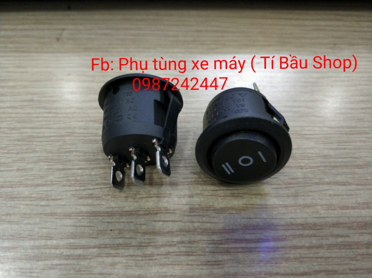 [HCM]5 CÔNG TẮC TRÒN 3 CHẾ ĐỘ ON-OFF-ON ( Công tắc 2 chiều)