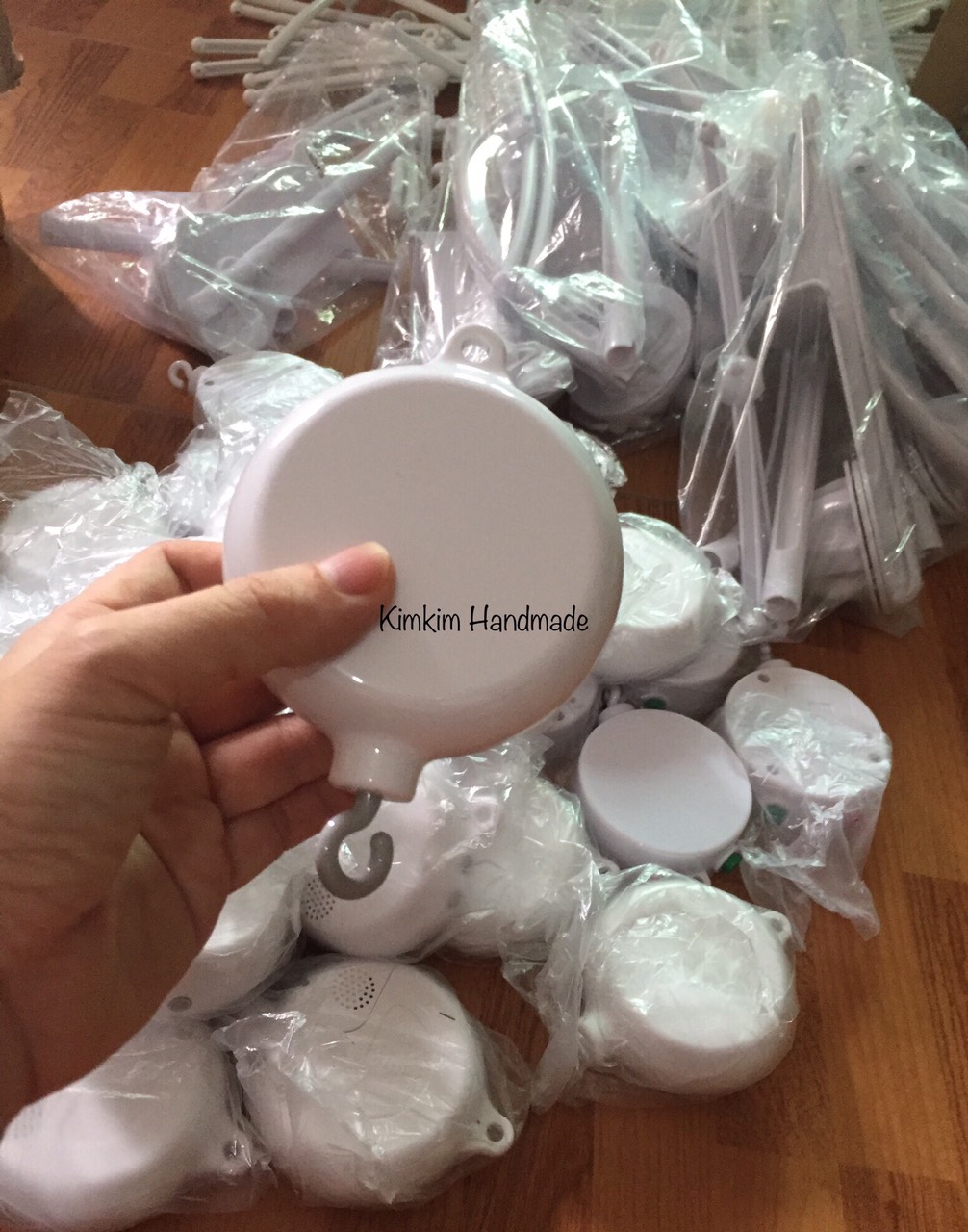Hộp nhạc 35 bài tự xoay cho bé yêu của bạn