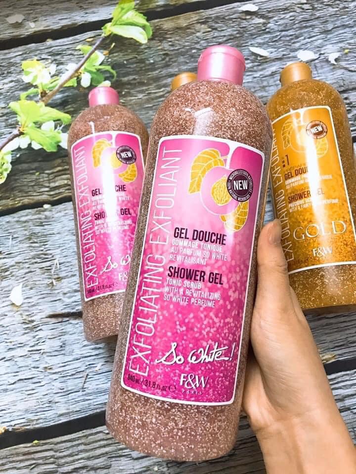 SỮA TẮM TẨY DA CHẾT EXFOLIATING EXFOLIANT (940ML) - PHÁP