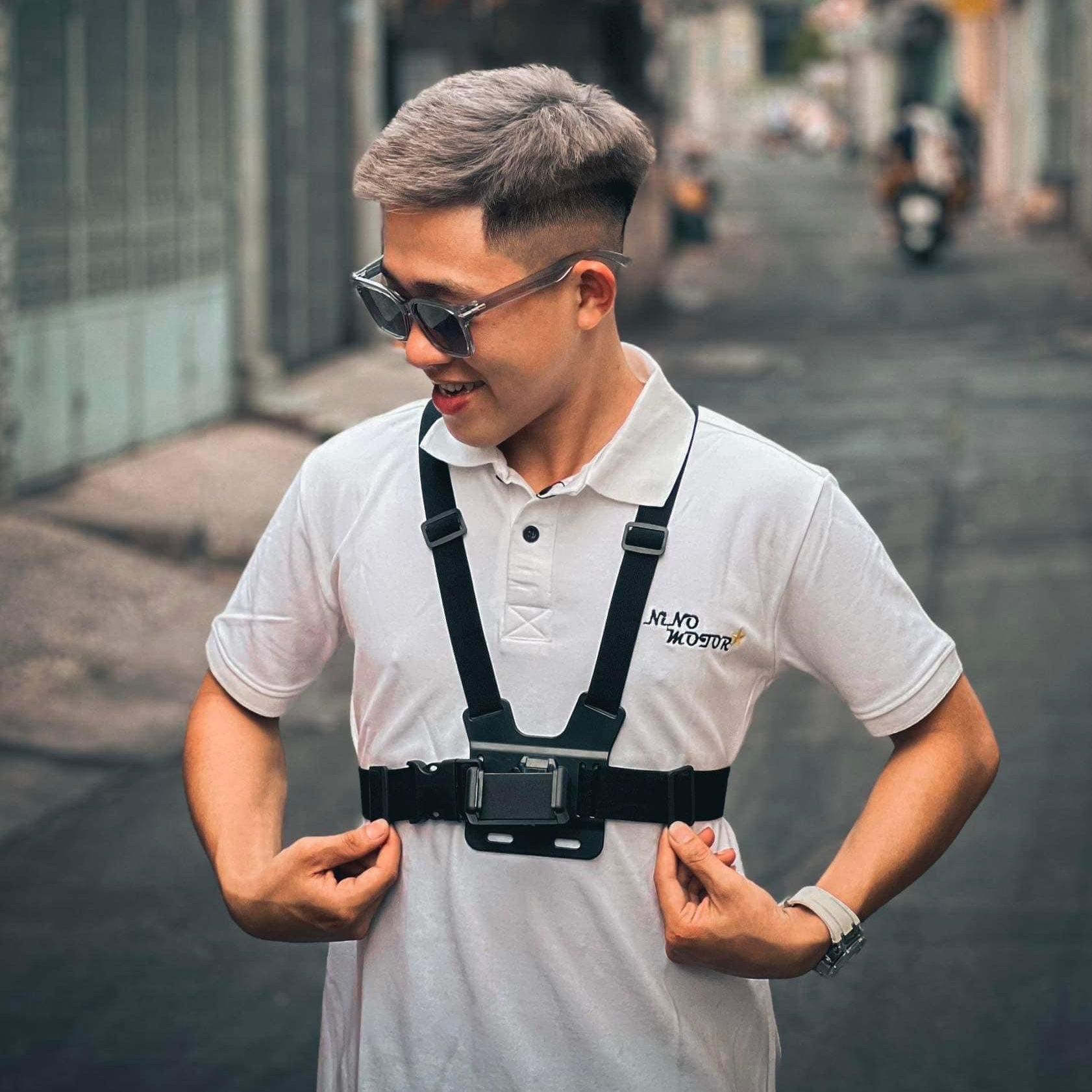 Bộ dây đeo ngực điện thoại và camera hành trình