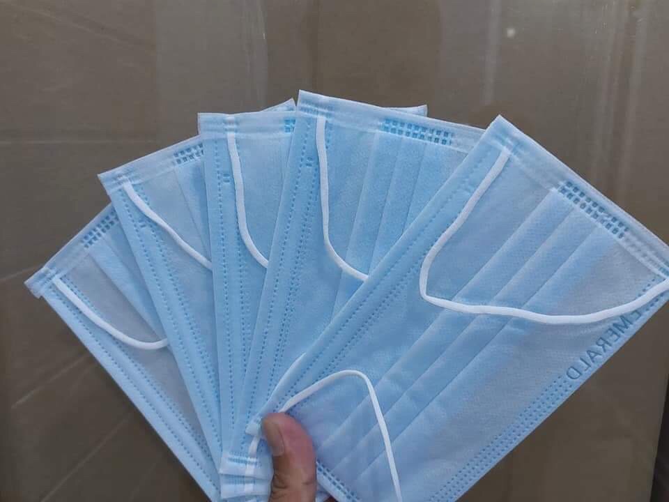 măt nạ y tế 4 lớp hộp 50 chiếc