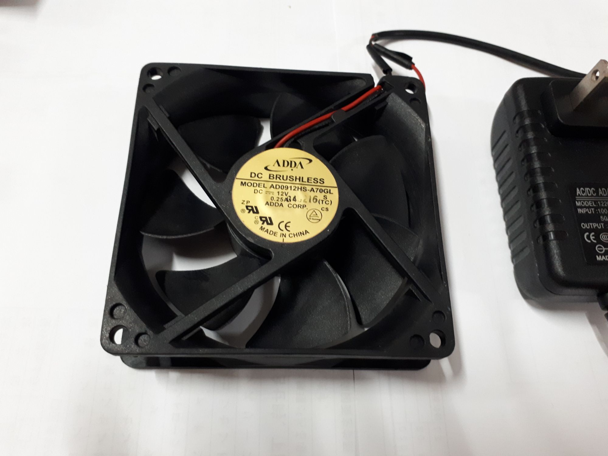 Quạt mod mini 9cm 12v thổi mát chạy điện 220v