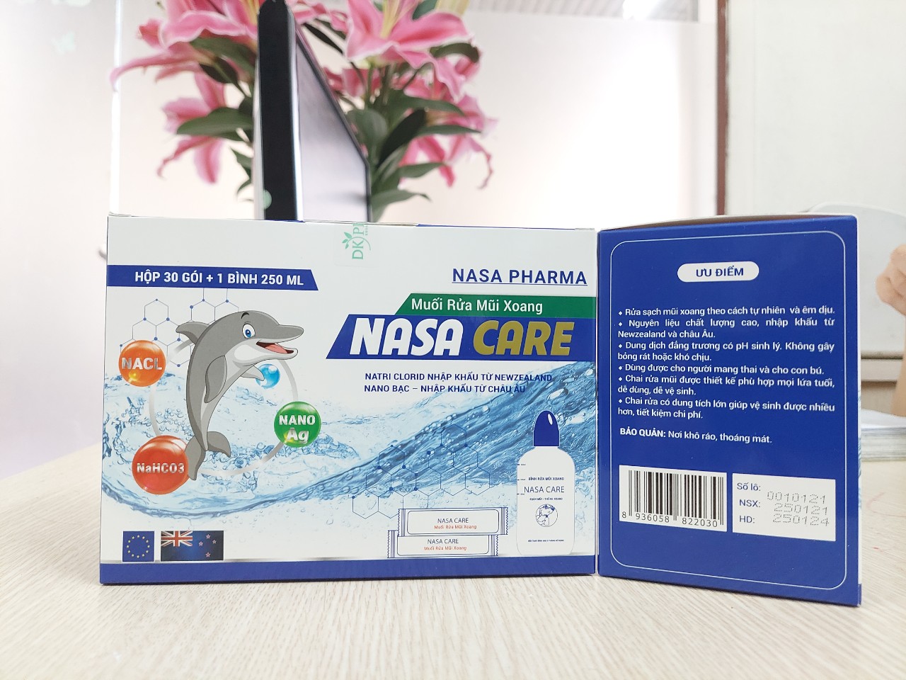 Bình và muối rửa mũi xoang NASA CARE
