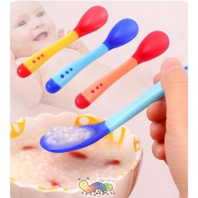 Thìa Báo Nóng Cho Bé Ăn Dặm