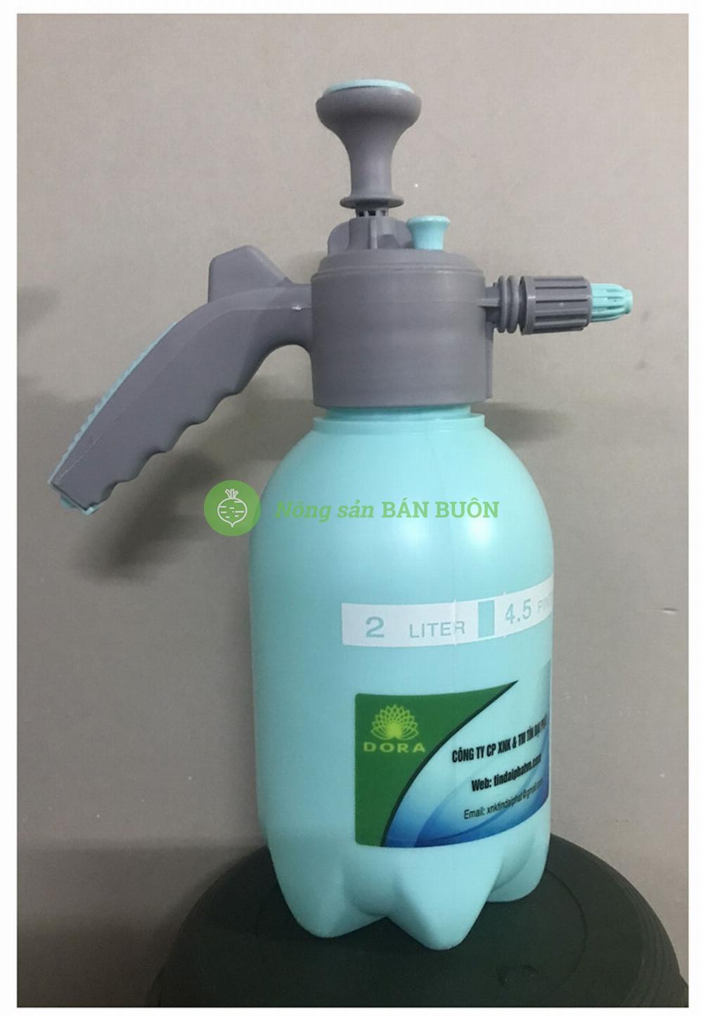Bình xịt, tưới cây, tưới lan dora 2 lít