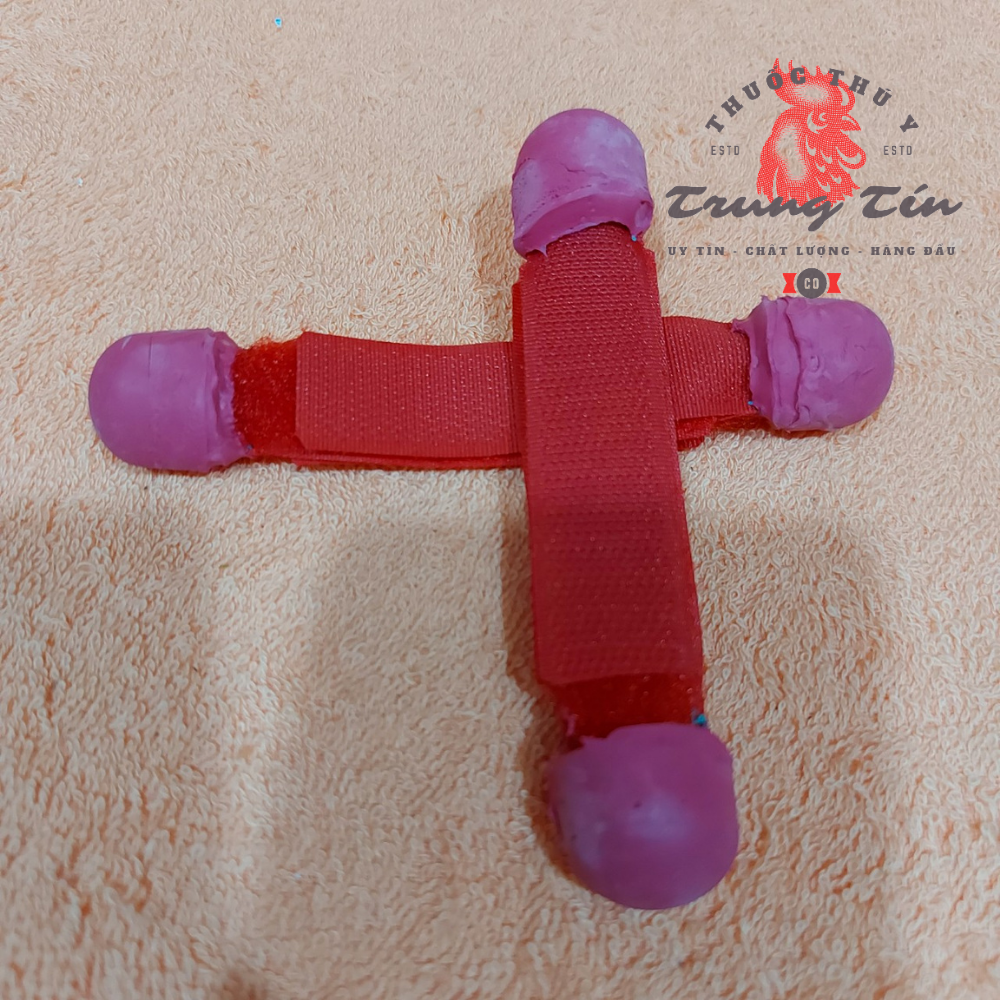 bịt cựa gà (NÒI) loại dán - 2 cặp dành cho 2 con gà