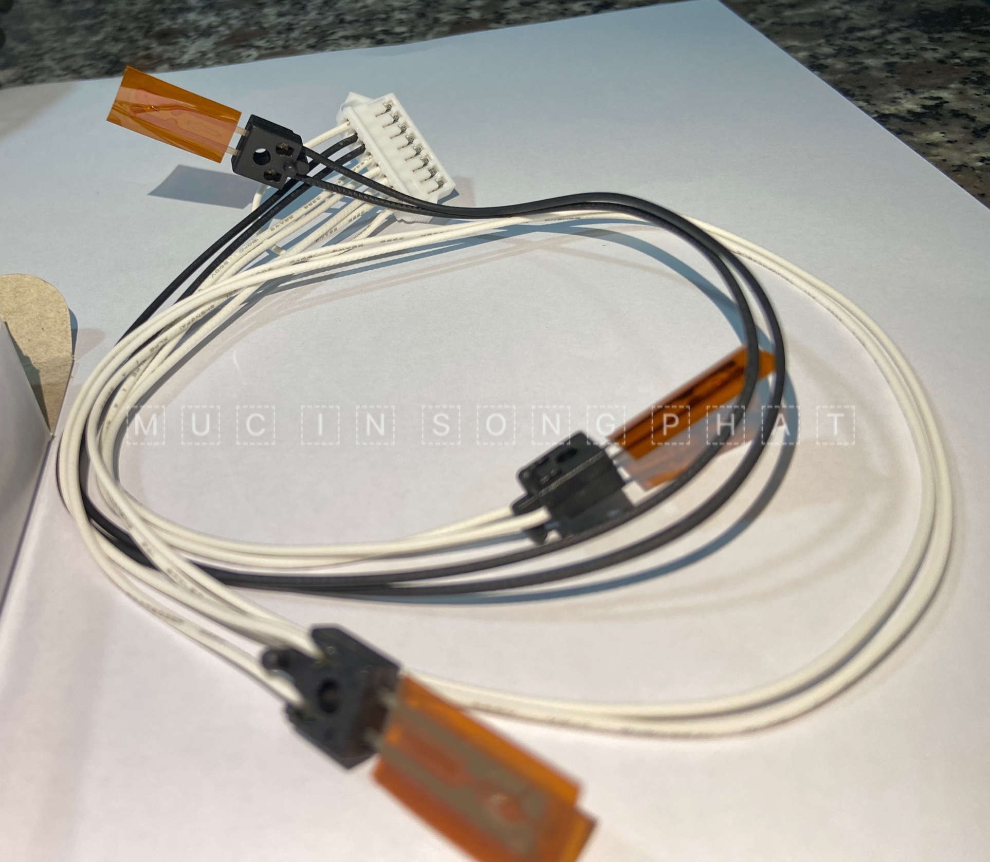 Themistor sấy 550 / thăm nhiệt toshiba e550/ 555/ 650/ 655/ 755/ 810 /855