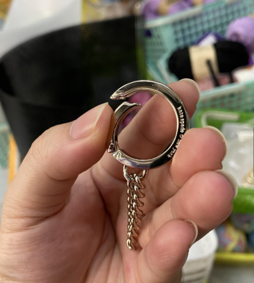 Móc khóa tròn mở
