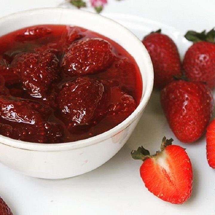 mứt dâu Đà Lạt nguyên trái-500g