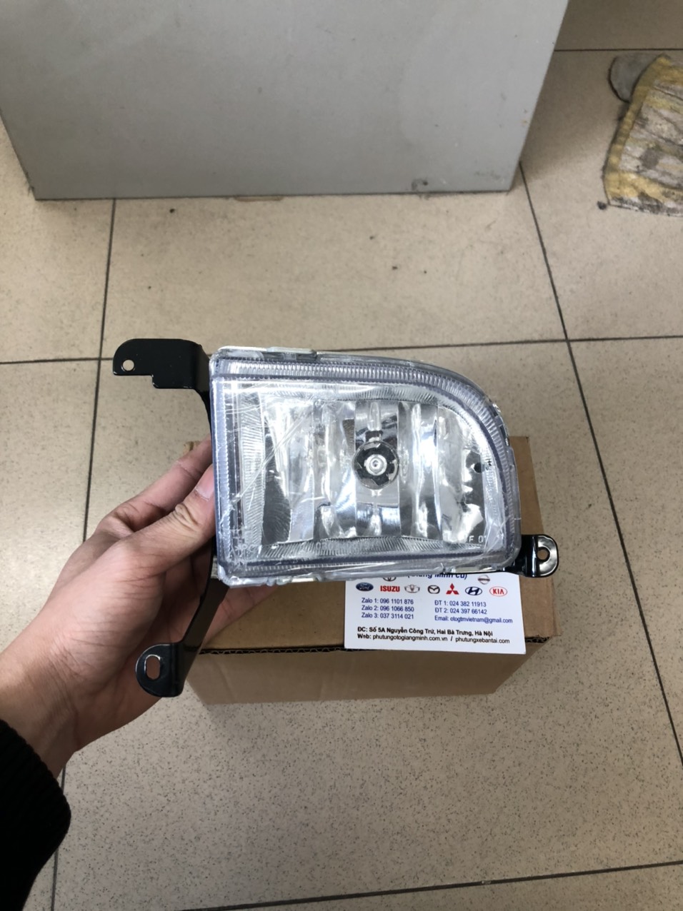 Đèn Gầm  Laceti 05- 09