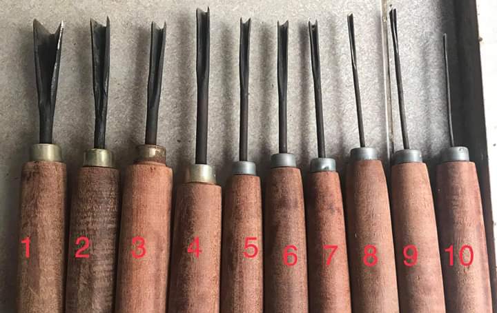 1 cây đục tỉa tách mài sắc và tra cán gỗ đầy đủ bán lẻ từng cây 1
