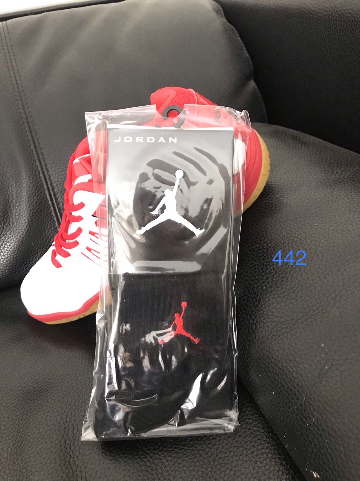 Tất thể thao Jordan 442  chính hãng (đen,trắng,xám)