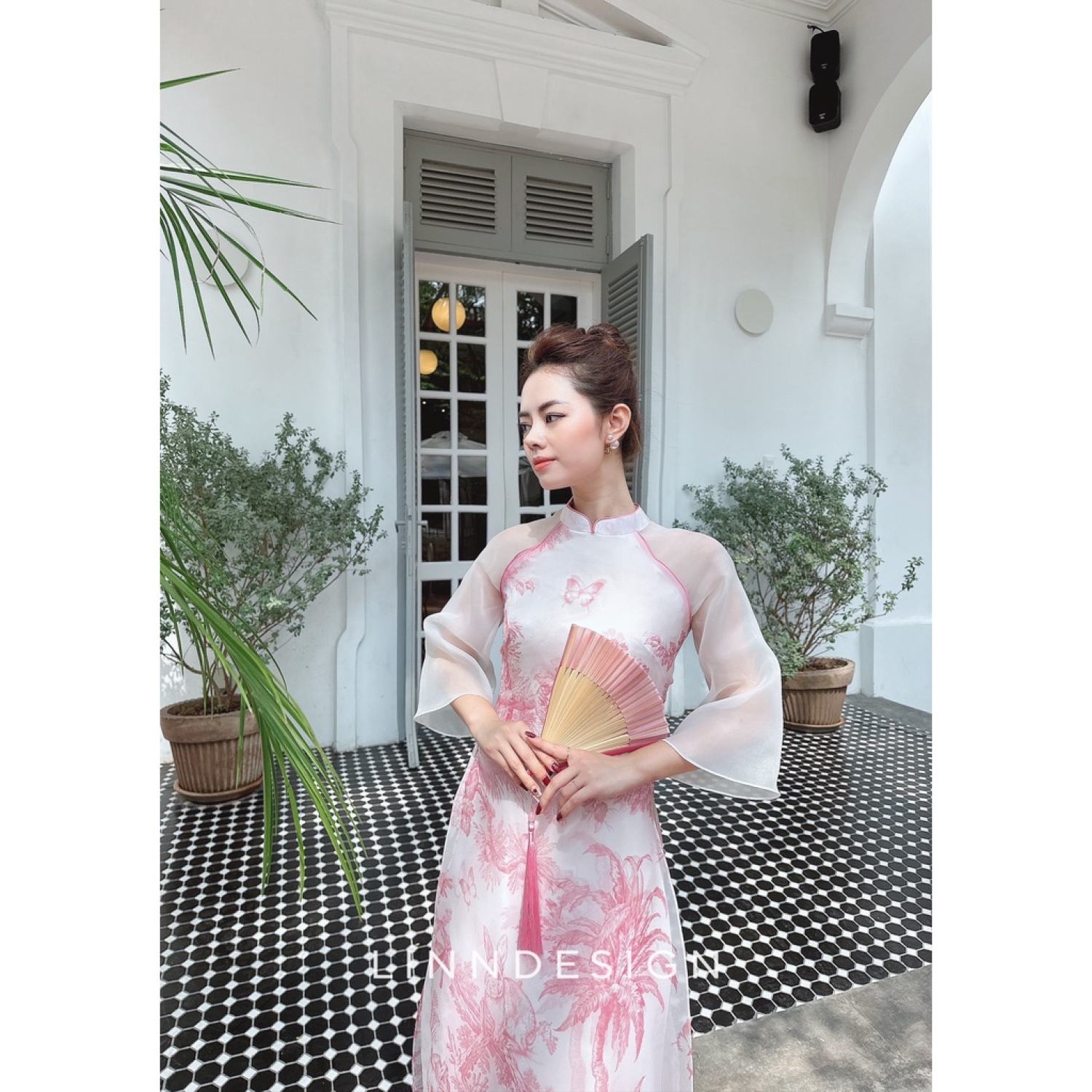 Áo dài cách tân 4 Եà Bách Thanh by LINN Design